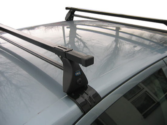 Bagażnik dachowy do Toyoty Auris I 5d (07-13) CRUZ 935443-935000 OT-115